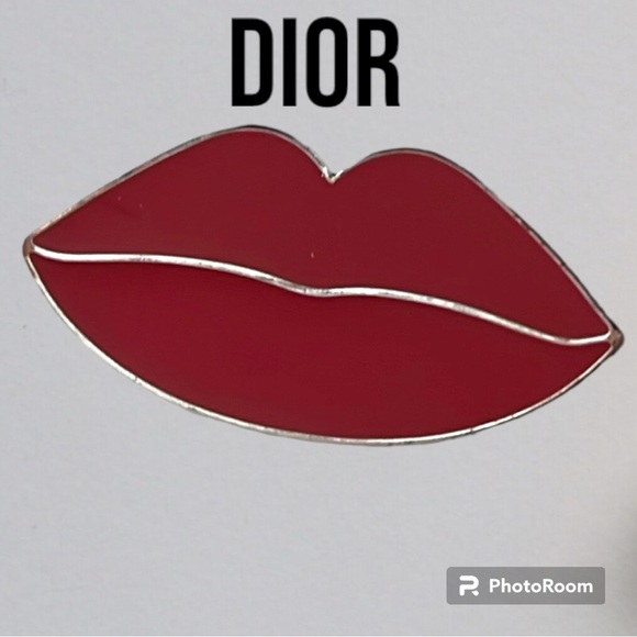 DIOR RED LIP BROOCH PIN - Picture 2 of 7